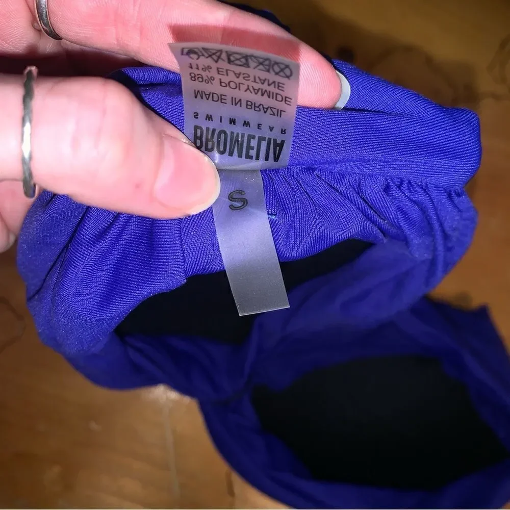 NWT Bromelia Swimwear Strapless Bikini Top Small
